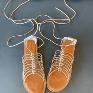 American Eagle Sandals